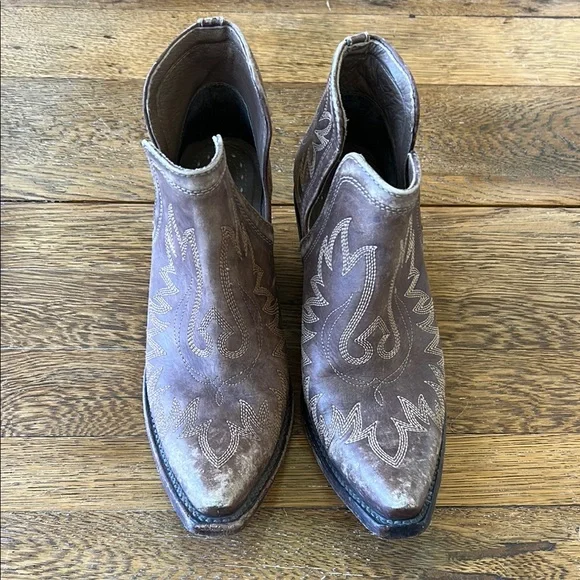 ARIAT Dixon Bootie size 8.5 - Picture 3 of 15
